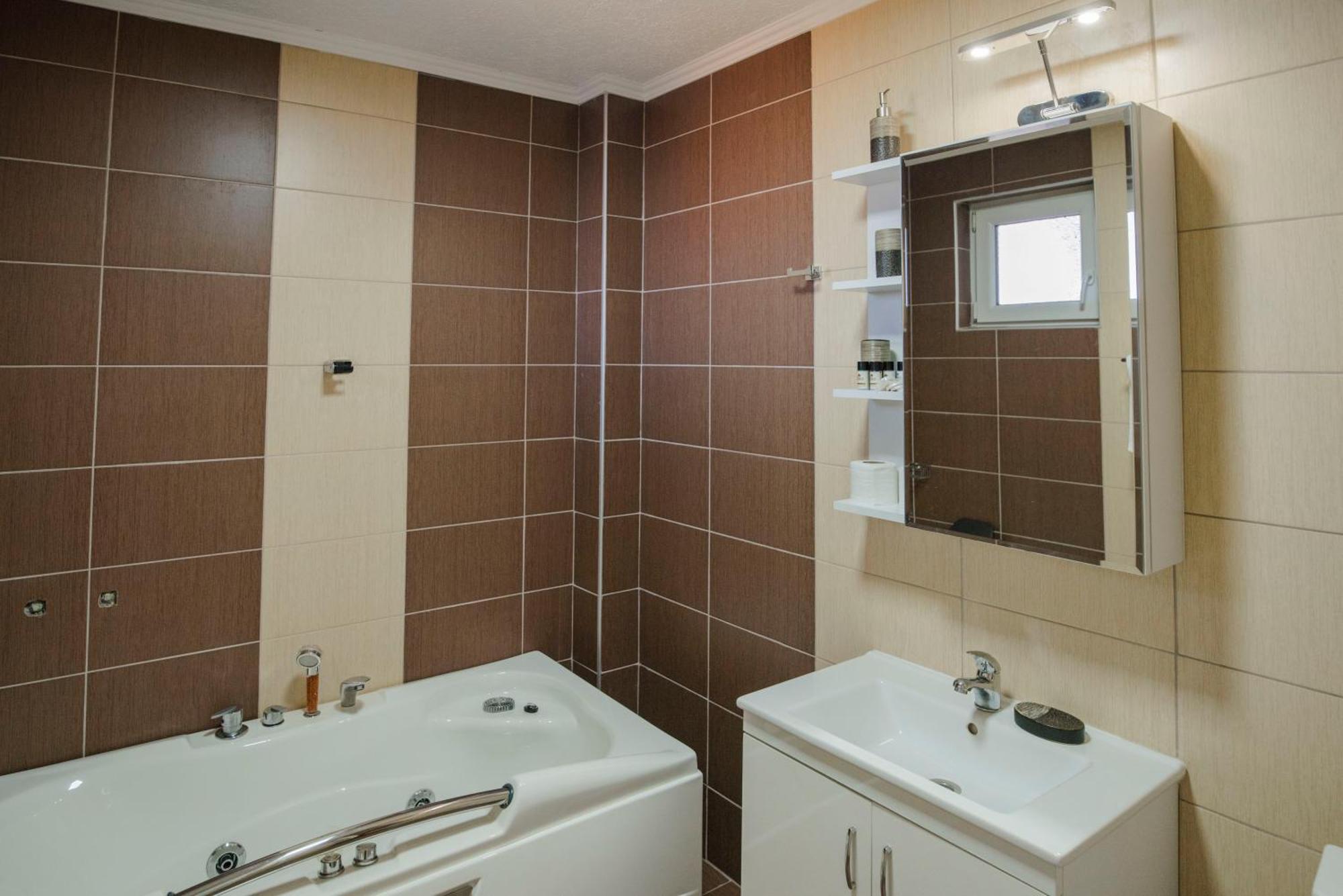 Hotel Kiko Manastır Dış mekan fotoğraf