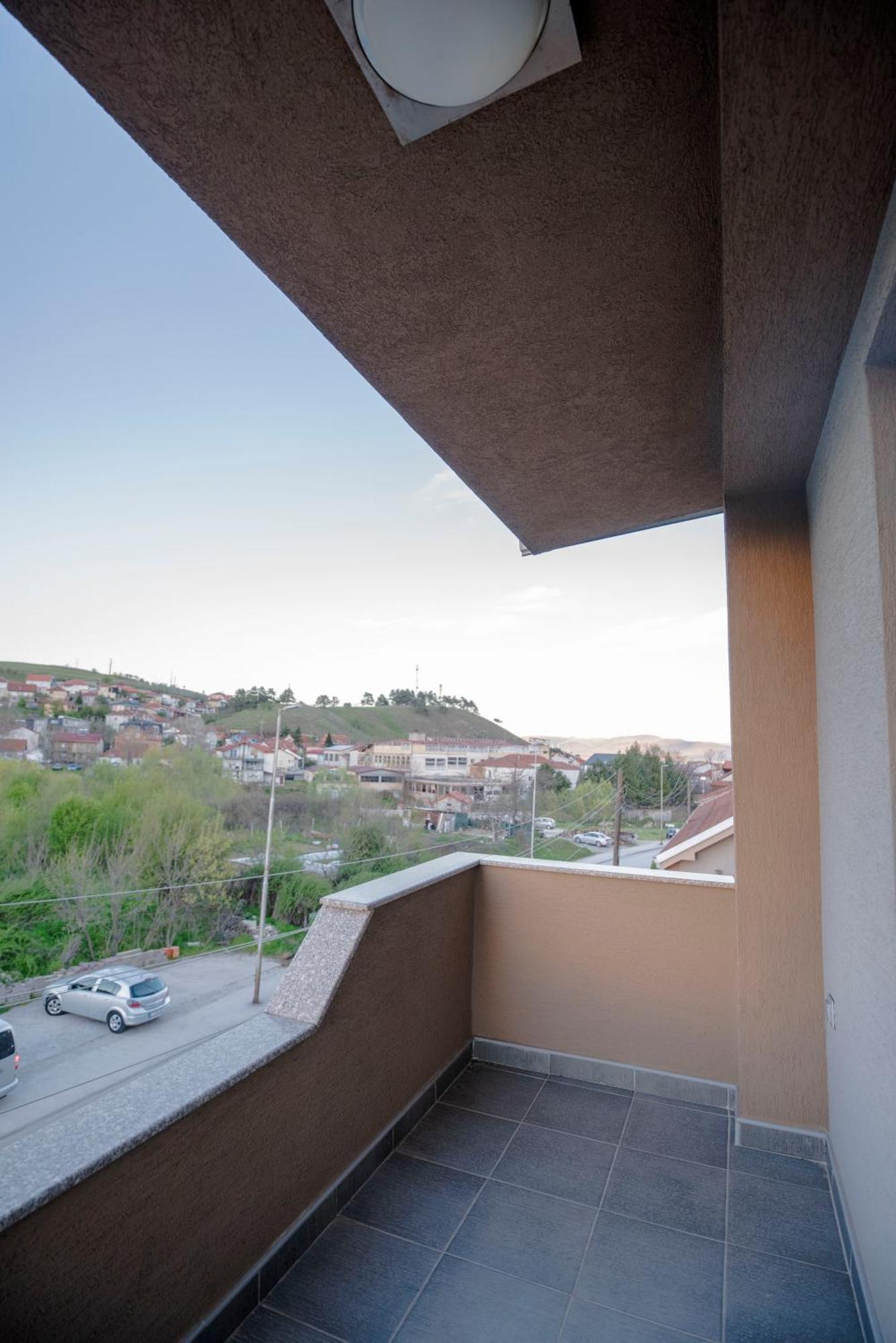 Hotel Kiko Manastır Dış mekan fotoğraf