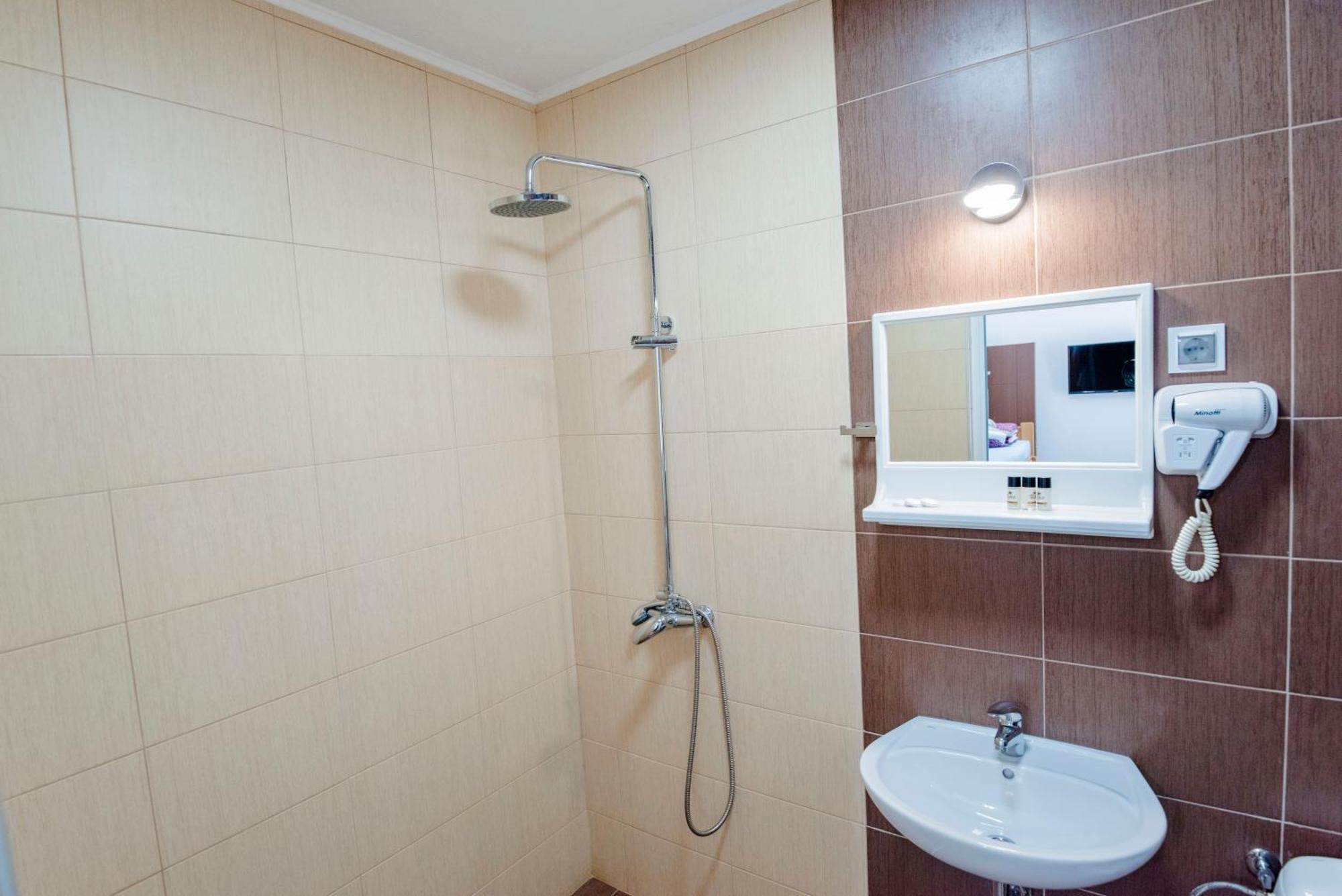 Hotel Kiko Manastır Dış mekan fotoğraf